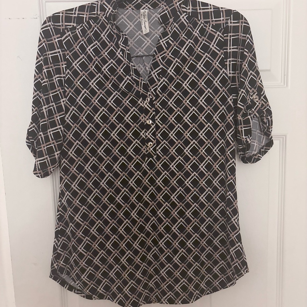 PerSeption Concept✨Black and Cream Checkered Blouse
